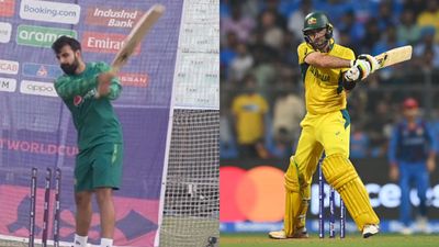 Watch: Shadab Khan imitates Glenn Maxwell's 'no footwork' shots in nets as Haris Rauf turns instructor Shadab Khan (L) and Glenn Maxwell (R).