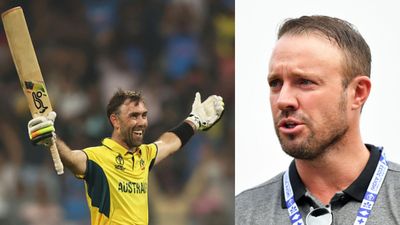‘Glenn Maxwell has to be dismissed early if…’: AB de Villiers’ winning mantra for South Africa in the World Cup semifinal Australian cricketer Glenn Maxwell and South Africa former captain AB de Villiers in this frame. (Getty)