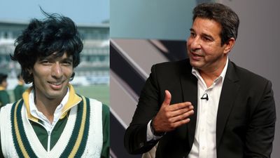 'I feel embarrassed': Wasim Akram joins in criticism of Sikander Bakht after his accusation on Rohit Sharma rigging toss (R) Sikander Bakht file pic. (R) Wasim Akram file pic.