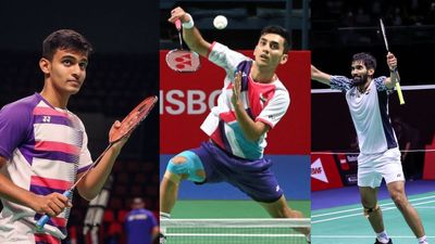 Star Indian shuttlers Lakshya Sen, Priyanshu Rajawat, Kidambi Srikanth bow out of China Masters opening round Star Indian shuttlers Lakshya Sen (L), Priyanshu Rajawat (M), Kidambi Srikanth (R) in this frame. (Getty Images)