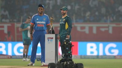 IND vs AUS, 2nd T20I Preview: Upbeat India look to consolidate stranglehold over Australia Suryakumar Yadav (L) and Matthew Wade (R).