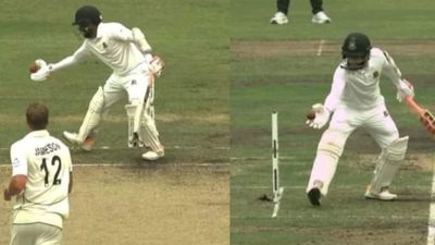 NZ vs BAN: Mushfiqur Rahim creates unwanted history after being dismissed for 'obstructing field' while batting Bangladesh batter Mushfiqur Rahim obstructs the field during the 2nd Test vs New Zealand.