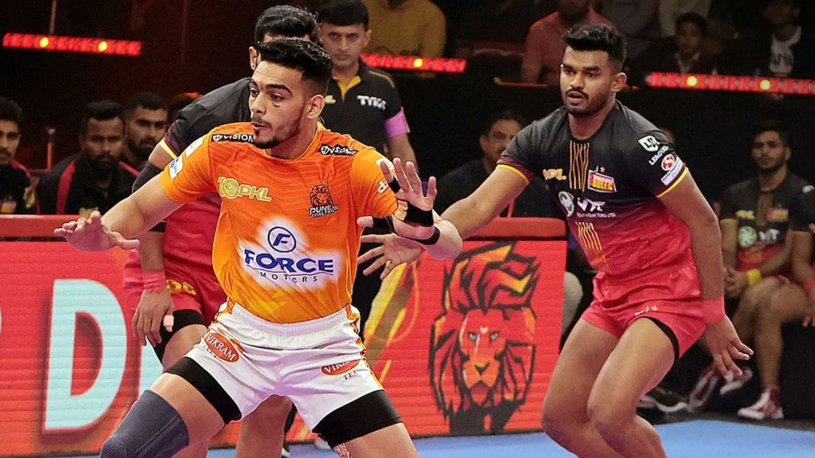 Pro Kabaddi League: Puneri Paltan conclude home leg in stunning fashion, decimate Bengaluru Bulls 43-18 Pro Kabaddi League: Puneri Paltan conclude home leg in stunning fashion, decimate Bengaluru Bulls 43-18