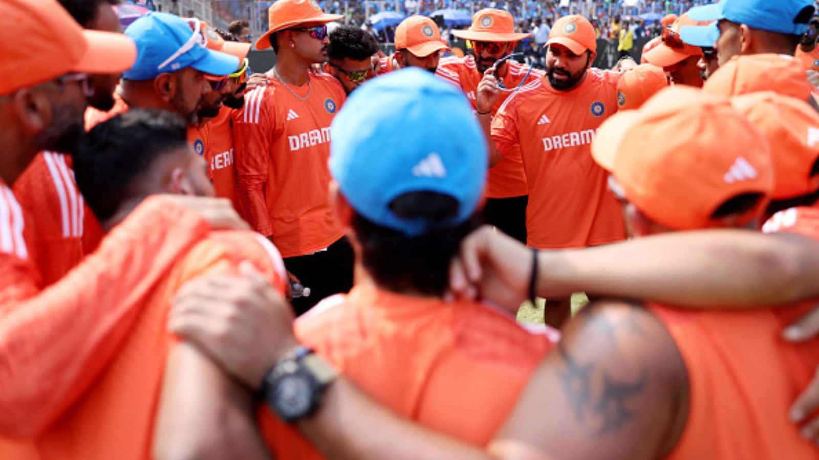 Simon Doull names 'India's most selfless cricketer in a long time' and it's not Virat Kohli, KL Rahul or Mohammed Shami Rohit Sharma of India speaks to his side in the huddle ahead of the ICC Men's Cricket World Cup India 2023 Final between India and Australia.
