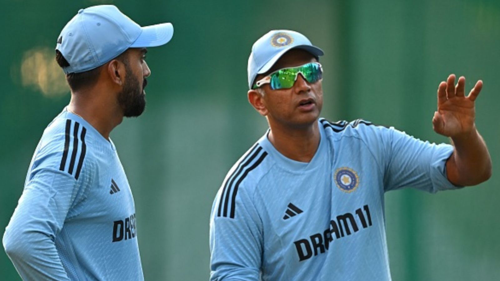KL Rahul to keep wickets in India vs South Africa's Boxing Day Test, confirms Dravid, says 'He hasn't done...' India's head coach Rahul Dravid (right) and star wicketkeeper-batter KL Rahul in this frame. (Getty)