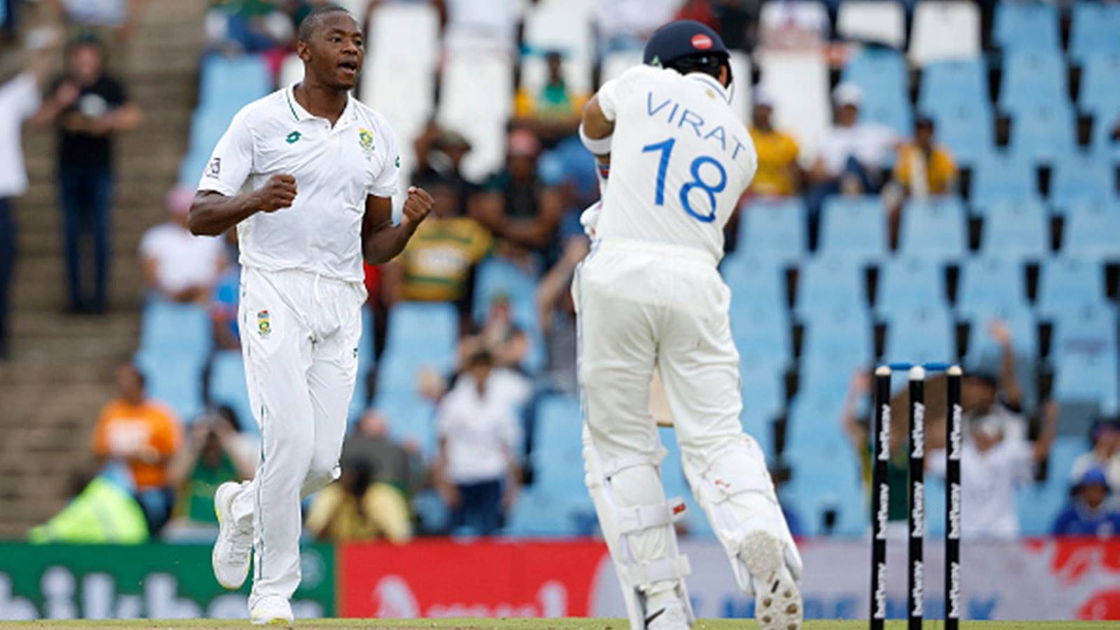 IND vs SA: Virat Kohli misses fifty but leaves head coach Rahul Dravid behind with 38-run knock in Centurion Test IND vs SA: Virat Kohli misses fifty but leaves head coach Rahul Dravid behind with 38-run knock in Centurion Test