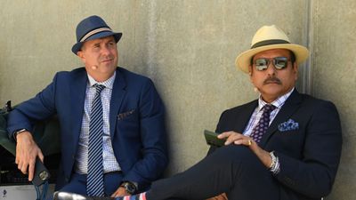 Ravi Shastri makes big revelation, says India couldn't win Test series in South Africa because of one 'fellow' and it's not Dale Steyn or AB de Villiers Michael Vaughan (L) and Ravi Shastri (R).