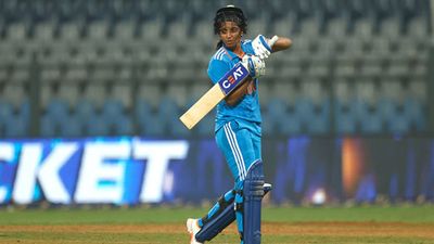 'I got out in a weird manner a couple of times': Harmanpreet Kaur ready to bounce back after 4 single-digit scores on the trot Harmanpreet Kaur after getting out in the ODI against Australia (Getty Images)