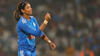'Throwing a 19-year-old kid under the bus is not done': Former India pacer hits out at Harmanpreet Kaur after loss to Australia Harmanpreet Kaur during the second T20I clash against Australia (Getty Images)