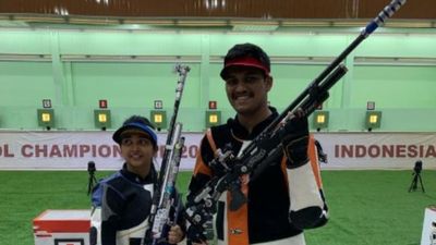 Asian Olympic Qualifiers: Rudrankksh Patil, Mehuli Ghosh clinch fifth gold by defeating China’s duo 16-10 in final The pair of Rudrankksh Patil and Mehuli Ghosh has given India their fifth gold of the Asian Olympic Qualification event in Jakarta. (Screengrab: Twitter)