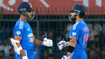 IND vs AFG: After whirlwind knock in Indore, Yashasvi Jaiswal reveals what's it like to bat with Virat Kohli Yashasvi Jaiswal (L) and Virat Kohli (R).
