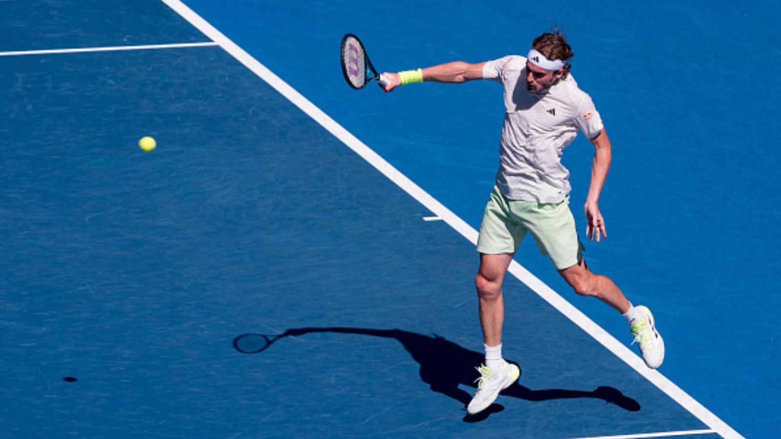Watch: Stefanos Tsitsipas unleashes outrageous 'shot of the year' in Australian Open round 1 win over Zizou Bergs Watch: Stefanos Tsitsipas unleashes outrageous 'shot of the year' in Australian Open round 1 win over Zizou Bergs