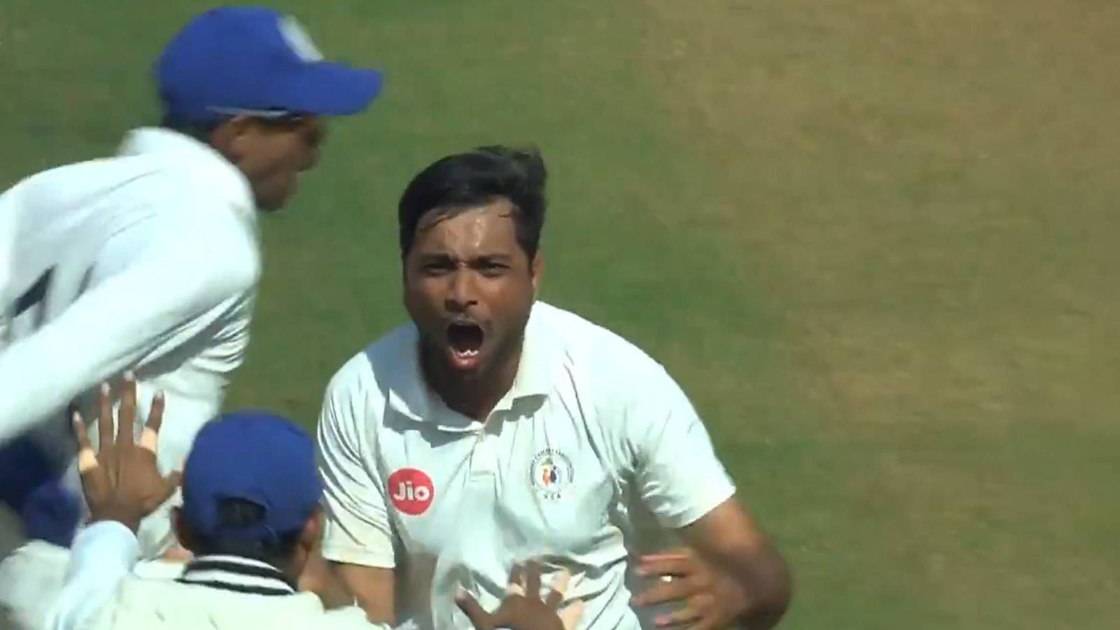 Karnataka suffer dramatic collapse in run chase of 110, lose to Gujarat by 6 runs as left-arm spinner takes 7 wickets on return Gujarat's Siddharth Desai celebrates a wicket against Karnataka (Screengrab: BCCI domestic, X)