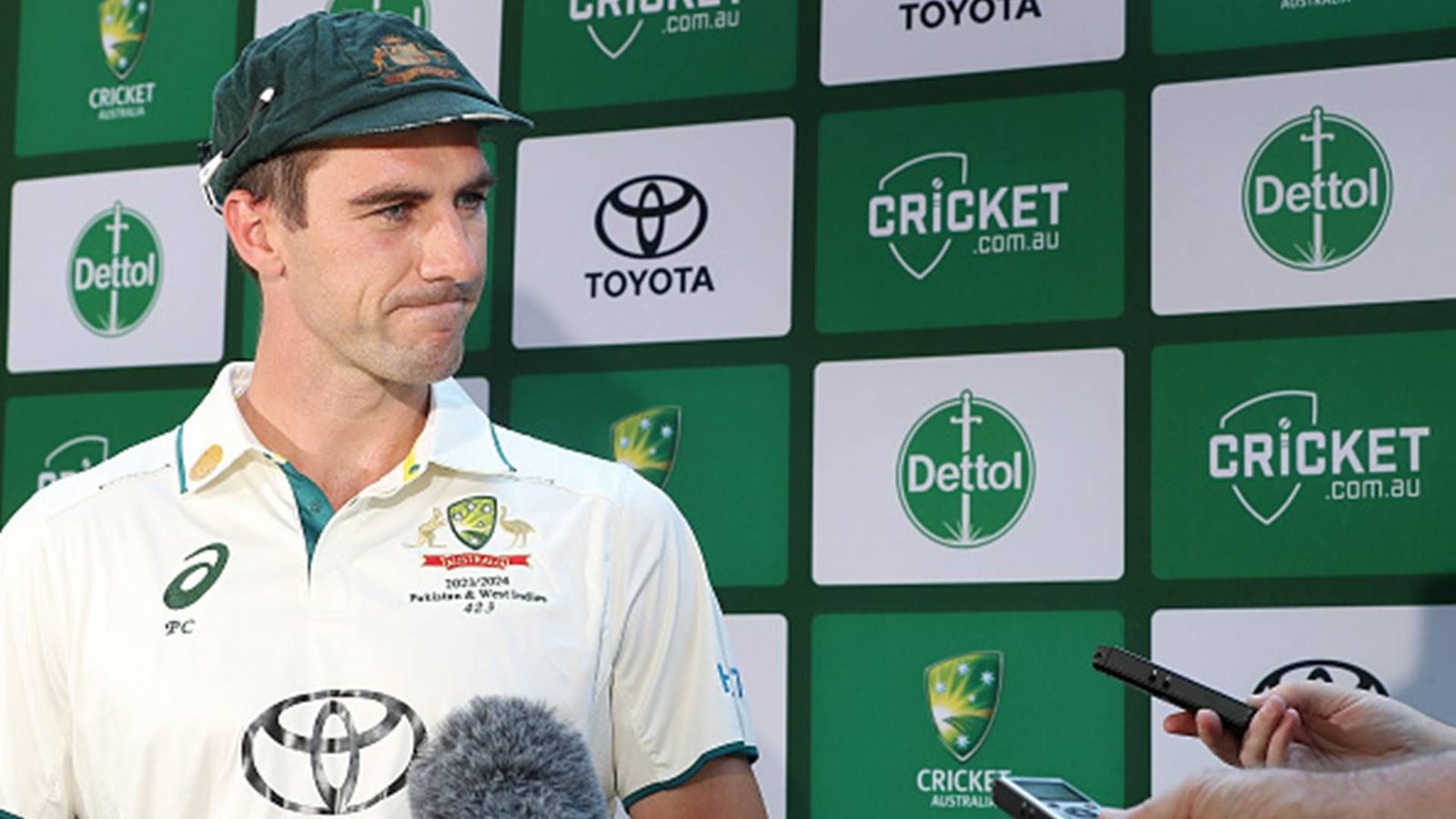 'These guys aren't going to be around forever': Cummins' unchanged message to Test openers ahead of Steve Smith's opening debut Pat Cummins talking to reporters on the eve of Adelaide Test against West Indies (Getty Images)