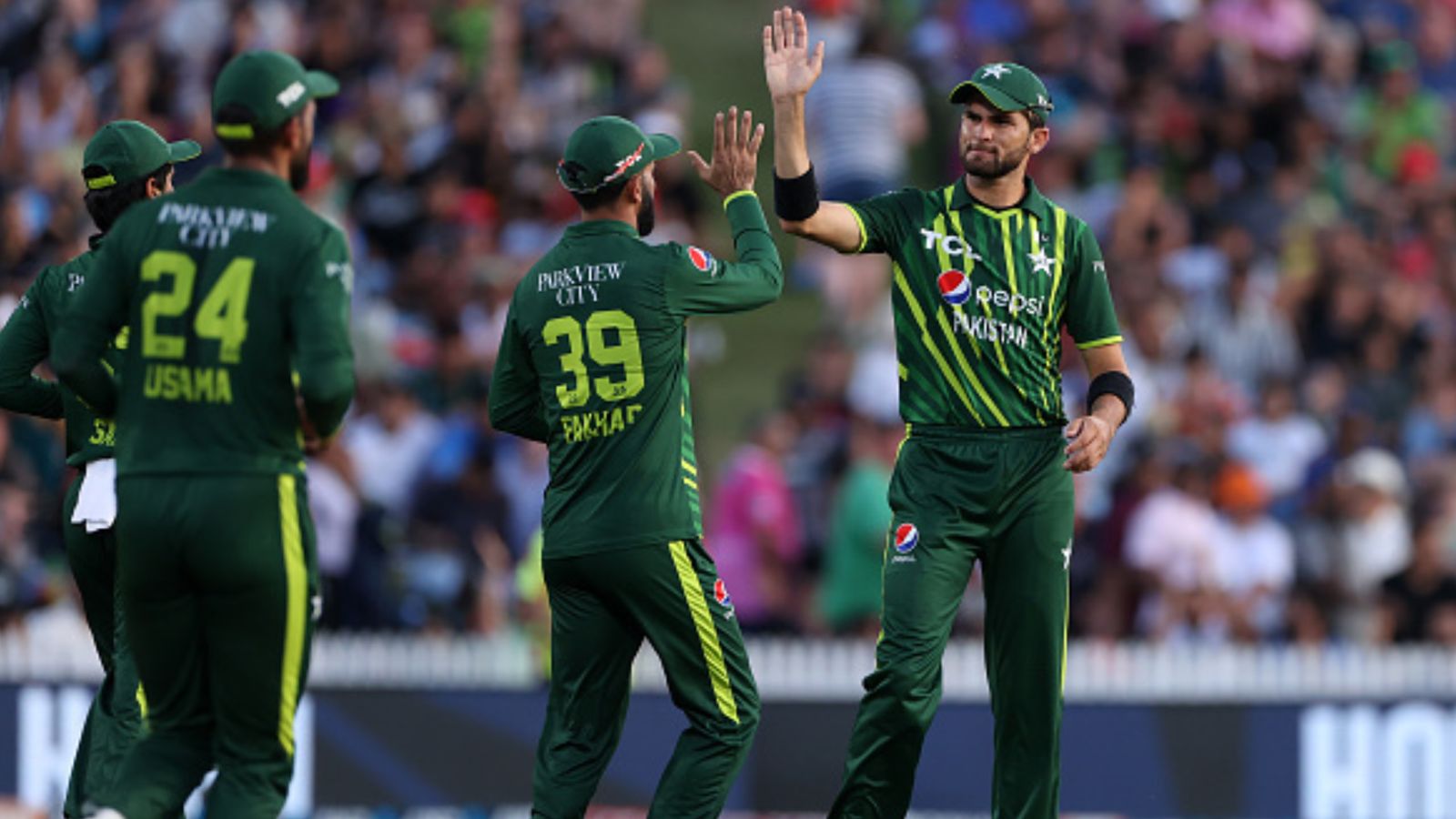 Big resignations shake up Pakistan Cricket ahead of 4th T20I against New Zealand Pakistan skipper Shaheen Shah Afridi(R) celebrates a wicket with Fakhar Zaman (L) during 2nd T20I against New Zealand . (Getty)