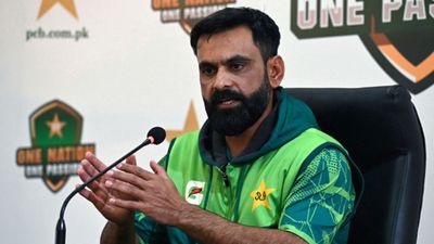 Major blow to Pakistan's director of cricket Mohammad Hafeez as country's sports ministry orders PCB to take huge step Pakistan's director of cricket Mohammad Hafeez.