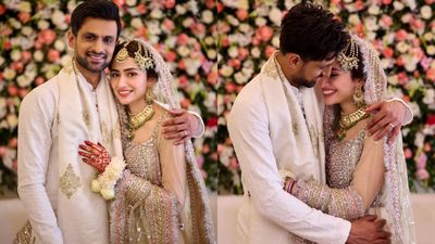 Amidst separation rumours with Sania Mirza, Shoaib Malik confirms marriage with Pakistan actor Sana Javed; netizens react hilariously Shoaib Malik tied the knock with Pakistan actor Sana Javed.