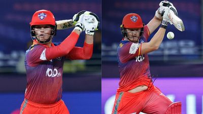 ILT20: David Warner's Dubai Capitals pull off big run chase with ease, 21-year-old Aussie sensation plunders 4 sixes and 3 fours in 17 balls Jake Fraser-McGurk (L) and Sam Billings (R).