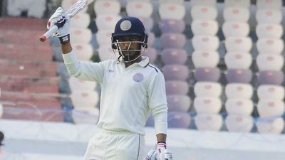 World Record Alert: After historic First-Class triple ton, Tanmay Agarwal now breaks most sixes record, misses out on Brian Lara's 501 Hyderabad's star batter Tanmay Agarwal celebrates after scoring his triple century in Ranji Trophy match vs Arunachal Pradesh. (X)