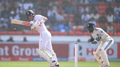 IND vs ENG: Ollie Pope's marathon 196 steadies England's boat and hands India 231-run target to chase in 1st Test England's Ollie Pope (left) in action as India's Srikar Bharat looks on during Day 4 of the 1st Test at Rajiv Gandhi International Stadium on January 28. (Getty)