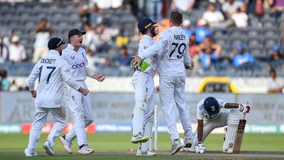 'Braveheart' Tom Hartley brings Indian batters to their knees in Hyderabad as Ollie Pope-inspired England win first Test by 28 runs Tom Hartley celebrates the wicket of Srikar Bharat with his teammates (Getty Images)