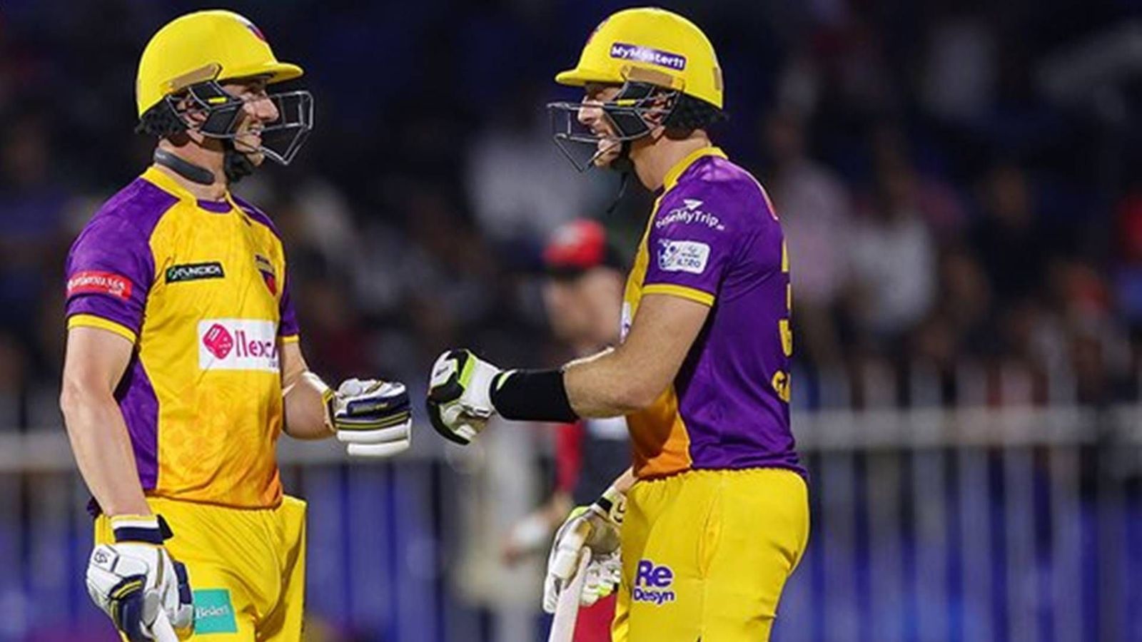Rajasthan Royals' Rs 40 lakh recruit smashes 8 sixes in 64-run knock to lead Sharjah Warriors to narrow 7-run win over Desert Vipers Sharjah Warriors captain Tom Kohler-Cadmore and Martin Guptill during their clash against Desert Vipers (Screengrab: ILT20, X)