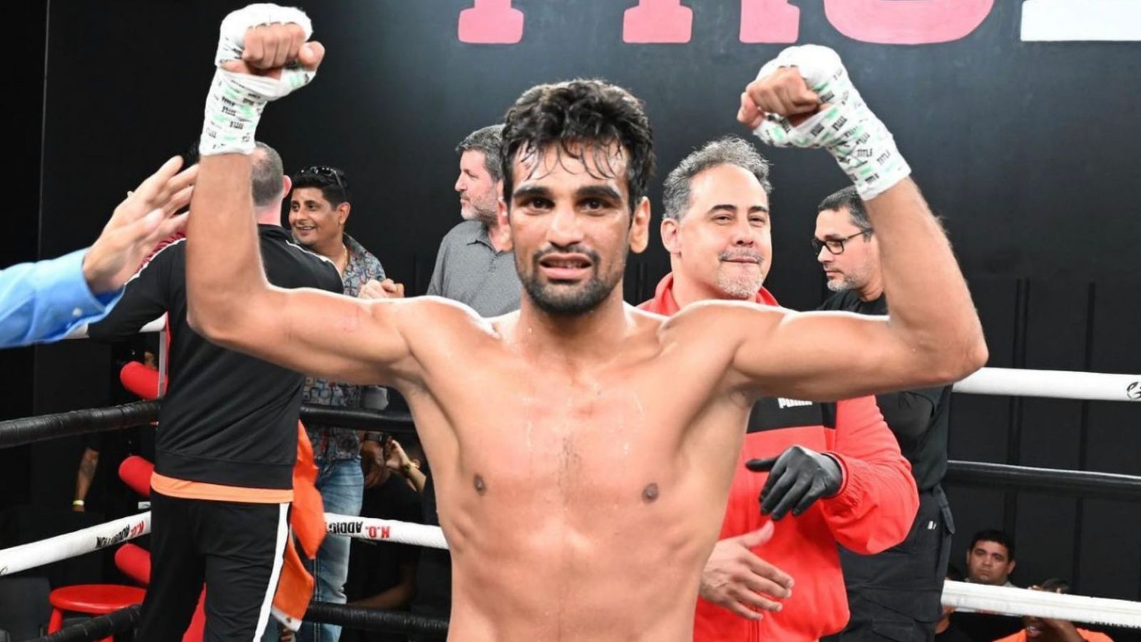 Indian boxer Mandeep Jangra stuns American Gerardo Esquivel to claim international super featherweight title in US Indian boxer Mandeep Jangra is in this frame. (Photo Courtesy: Twitter)