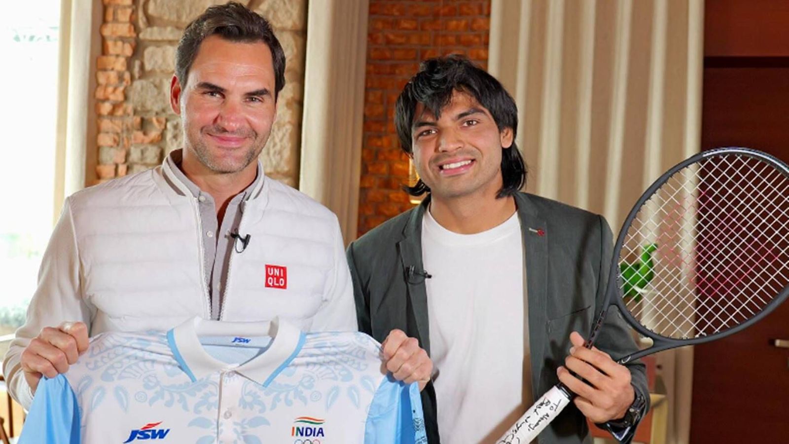 EXCLUSIVE: Neeraj Chopra reveals Tennis legend Roger Federer's golden advice ahead of Paris Olympics 2024 Neeraj Chopra posing for a photo with Tennis legend Roger Federer (Photo Credits: Neeraj's Instagram)