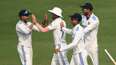 IND vs ENG: Big blow to India as star player to miss Day 4 of ongoing Vizag Test with injury, replacement fielder to take his place Shubman Gill injured his index finger on Day 2.