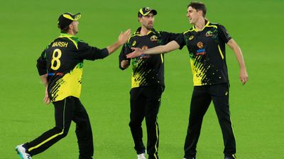 Australia unleashes power-packed 15-member squad and includes all big names for New Zealand T20Is; Cummins to play under star player's captaincy Mitchell Marsh (L), Glenn Maxwell (C) and Pat Cummins (R).