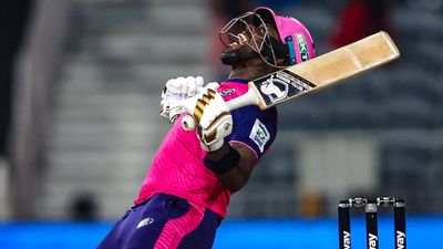 'Following the incident, the player was...': Paarl Royals give major update after Fabian Allen was robbed outside team hotel Fabian Allen celebrates after hitting the winning runs for Paarl Royals (Photo Credits: Paarl Royals, X)