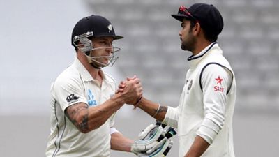 'If Virat is coming back...': Brendon McCullum shows concern for star India batter ahead of third Test Former New Zealand captain Brendon McCullum and Virat Kohli (File Photo: Getty Images)