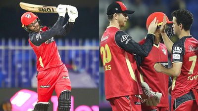 ILT20: Nathan Sowter and Matheesha Pathirana's 3-fers help Desert Vipers secure a 6-wicket win over Sharjah Warriors in rain-hit contest Desert Vipers defeated Sharjah Warriors.