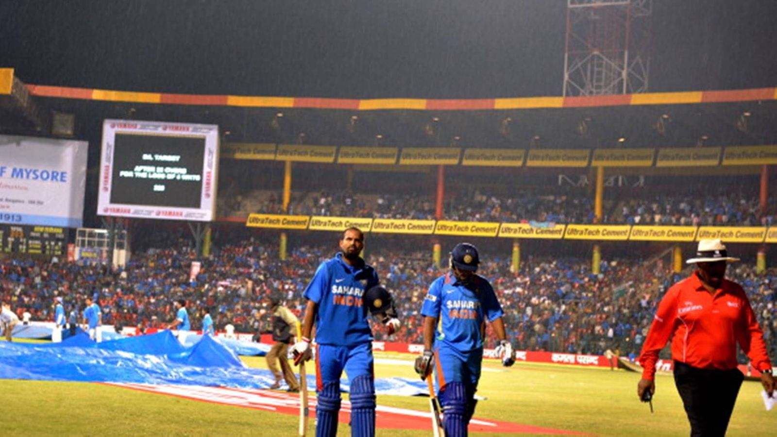 34-year-old Indian batter with 100% win record in ODIs announces retirement, says 'Youngsters are getting a lot of chances in our Test team' Yusuf Pathan and Saurabh Tiwary during an ODI against New Zealand (File Photo: Getty Images)