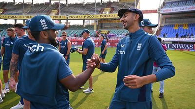 After Shoaib Bashir, Rehan Ahmed faces visa issues ahead of third Test because of this reason England spinners Rehan Ahmed and Shoaib Bashir (Getty Images)