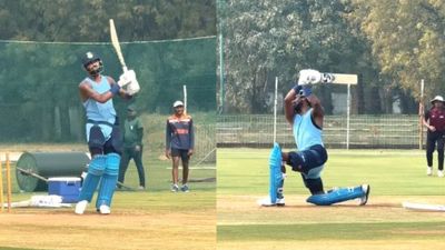 WATCH: Hardik Pandya resumes batting practice ahead of IPL 2024, goes full throttle, tonks big sixes during practice session Hardik Pandya was spotted hitting big sixes during a practice session ahead of IPL 2024. (Screengrab-X)