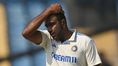 IND vs ENG: Can Ravichandran Ashwin's substitute bowl and bat during 3rd Test India vs England Test? Rule says, it depends on Ben Stokes India bowler Ravichandran Ashwin.