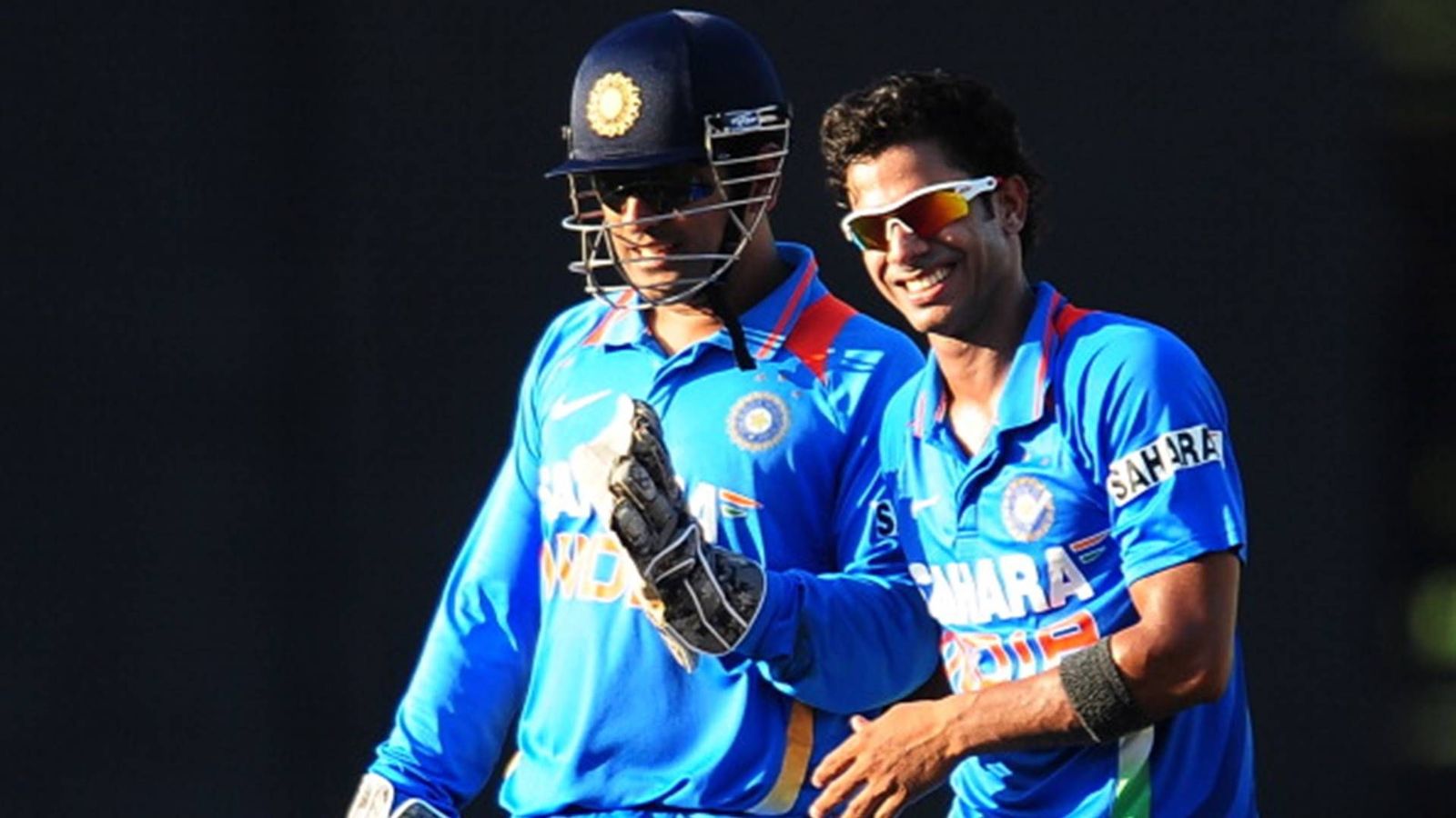 ‘I had potential to be hero just like Rohit, Kohli but...’: Tiwary wants to ask Dhoni why he was dropped in 2011 after century vs West Indies Manoj Tiwary with former Indian skipper MS Dhoni (File Photo: Getty Images)