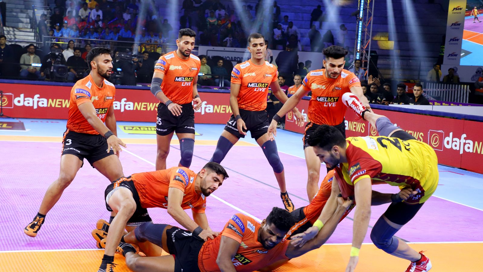 PKL 10: Pawan Sehrawat's Super Raid magic salvages tie for Telugu Titans in high-octane clash with U Mumba PKL 10: Pawan Sehrawat's Super Raid magic salvages tie for Telugu Titans in high-octane clash with U Mumba