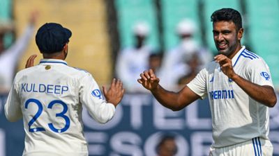 IND vs ENG: R Ashwin poised to eclipse Anil Kumble’s legendary record in fourth Test against England in Ranchi India's star spinner R Ashwin (right) celebrates with his teammate Kuldeep Yadav in this frame. (Getty)