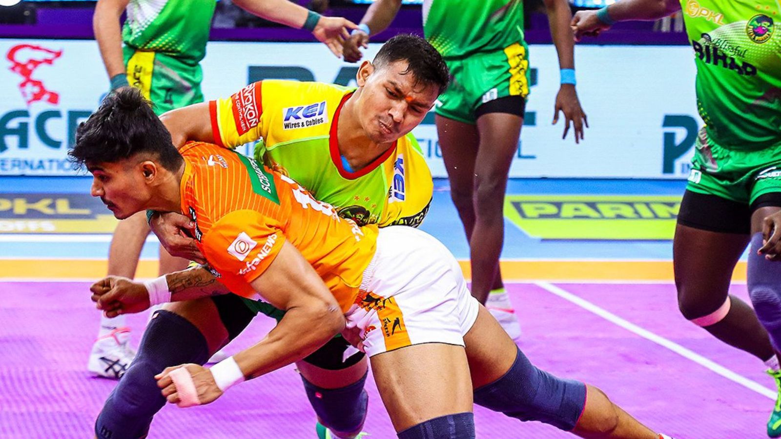 PKL Season 10 Semi-Finals: Puneri Paltan down 3-time champions Patna Pirates; Haryana Steelers overpower Jaipur Pink Panthers PKL Season 10 Semi-Finals: Puneri Paltan down 3-time champions Patna Pirates; Haryana Steelers overpower Jaipur Pink Panthers