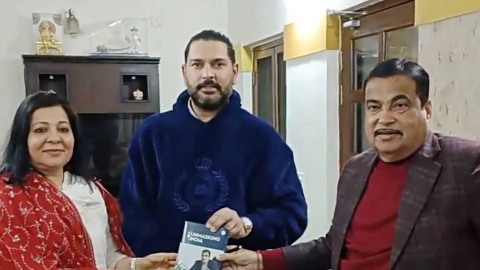 Will Yuvraj Singh contest Lok Sabha elections? World Cup-winning all-rounder says, 'My passion lies in supporting and helping people...' Will Yuvraj Singh contest Lok Sabha elections? World Cup-winning all-rounder says, 'My passion lies in supporting and helping people...'