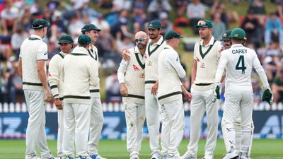 NZ vs AUS: Nathan Lyon's 10-wicket haul powers Australia to 172-run victory over New Zealand in 1st Test in Kiwis' own backyard after 8 years Australia's Nathan Lyon celebrates with teammates after taking Glenn Phillips' wicket on Day 4 of the 1st Test against New Zealand on March 3. (Getty)