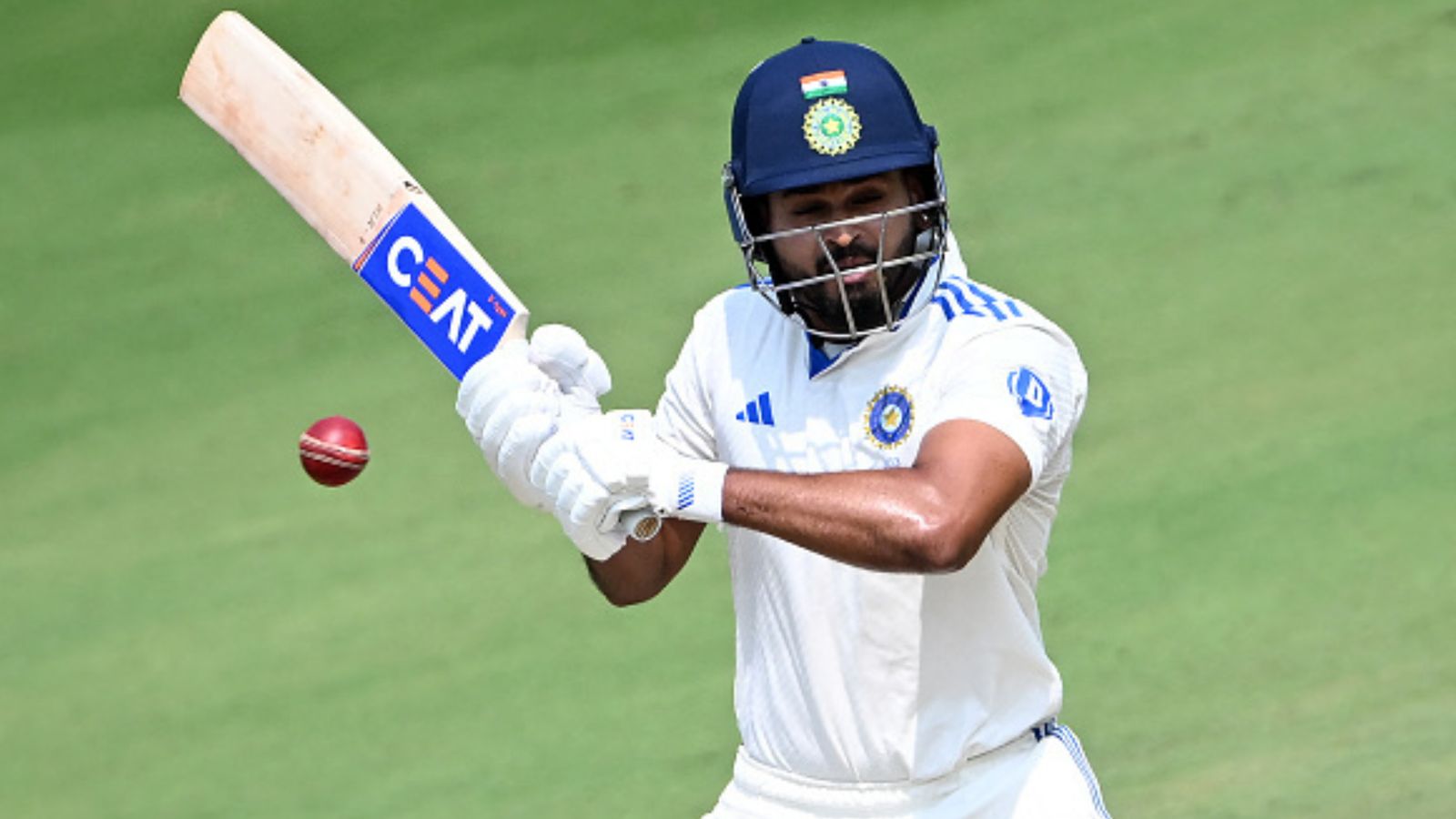 Shreyas Iyer crashes badly in Ranji Trophy semifinal after exclusion from BCCI's central contract India's star batter Shreyas Iyer in this frame. (Getty)