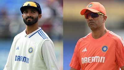 Devdutt Padikkal reveals Dravid's nerve-soothing pep-talk on debut, leading to maiden fifty in 5th Test, says 'Rahul sir mentioned to me...' India's batting sensation Devdutt Padikkal (left) and head coach Rahul Dravid in this frame. (Getty)