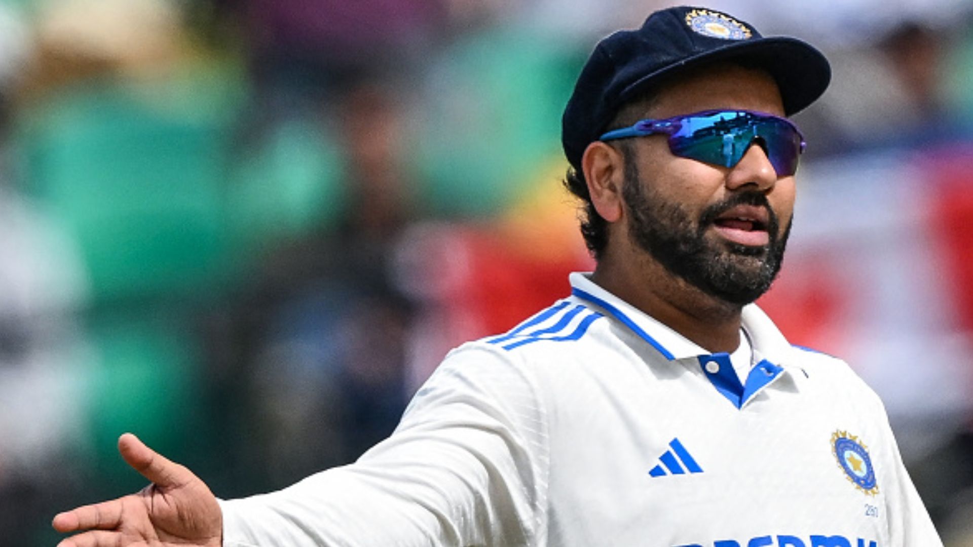 Big Breaking: India captain Rohit Sharma suffers injury, Jasprit Bumrah leads team to start second innings in Dharamsala; reason revealed India captain Rohit Sharma.