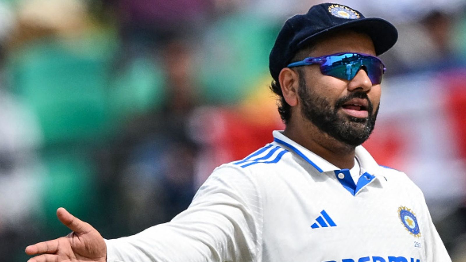 Big Breaking: India captain Rohit Sharma suffers injury, Jasprit Bumrah leads team to start second innings in Dharamsala; reason revealed Big Breaking: India captain Rohit Sharma suffers injury, Jasprit Bumrah leads team to start second innings in Dharamsala; reason revealed