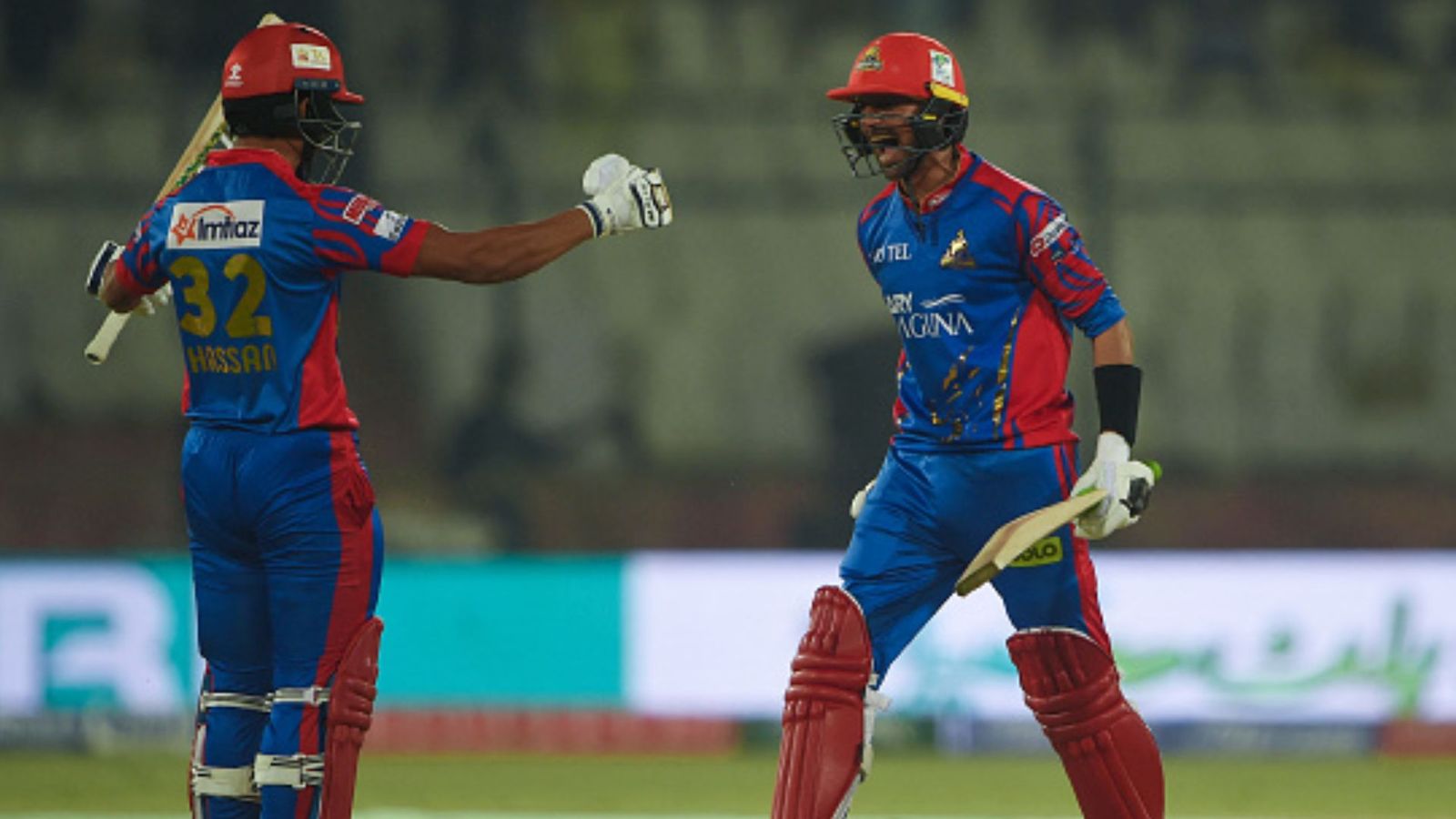 PSL 2024: Shoaib Malik strikes boundary on last ball as Karachi Kings down Shaheen Afridi's Lahore Qalandars by 3 wickets in thrilling game Shoaib Malik (R) celebrates after hitting the match-winning boundary.