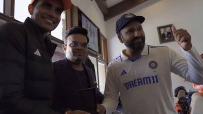 Not one, but three players win India's dressing room 'Fielding Medal' for the series against England; watch video BCCI secretary Jay Shah gives 'fielding medal' to Rohit Sharma and Shubman Gill (Screengab: BCCI, X)