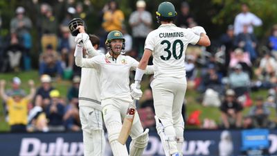 NZ vs AUS: Sensational Australia clinch nerve-jangling 3-wicket win in 2nd Test against New Zealand; win series 2-0 as Carey, Marsh become heroes Alex Carey and Pat Cummins celebrate after winning the match against New Zealand.
